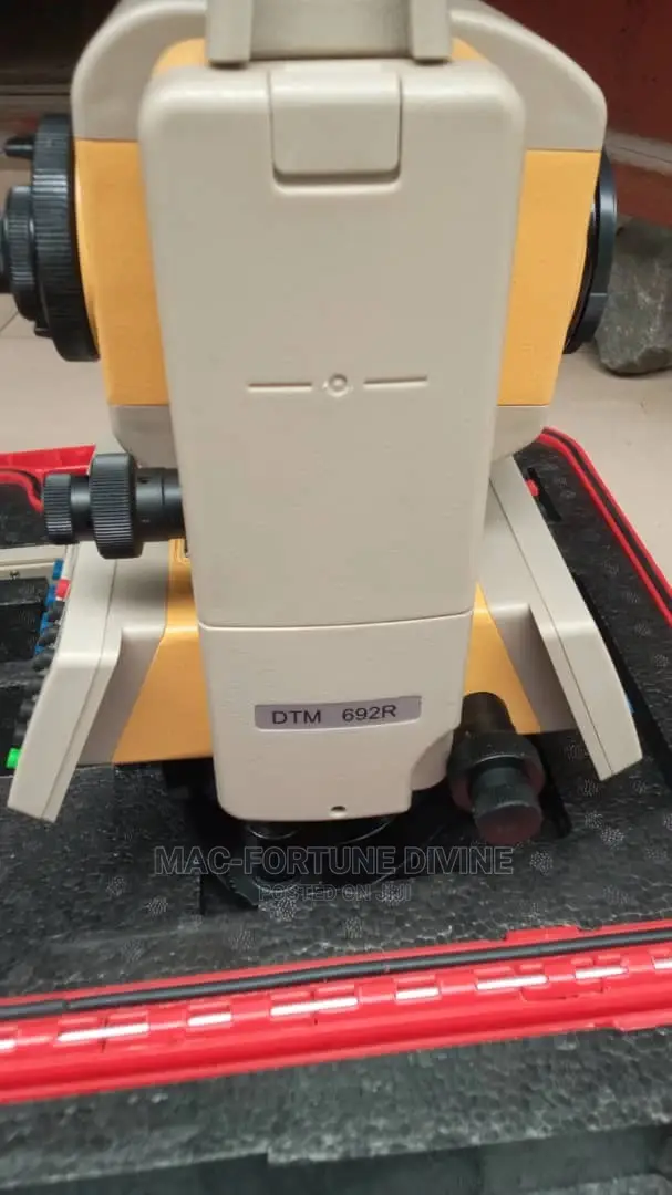 DTM Total Staion Survey Equipment(Model 692R)