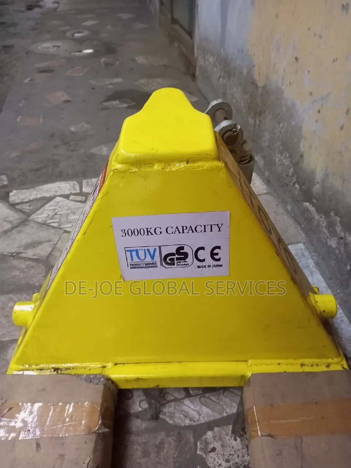3 Tons Pallet Trolley Industrial TOYO Available in Stock