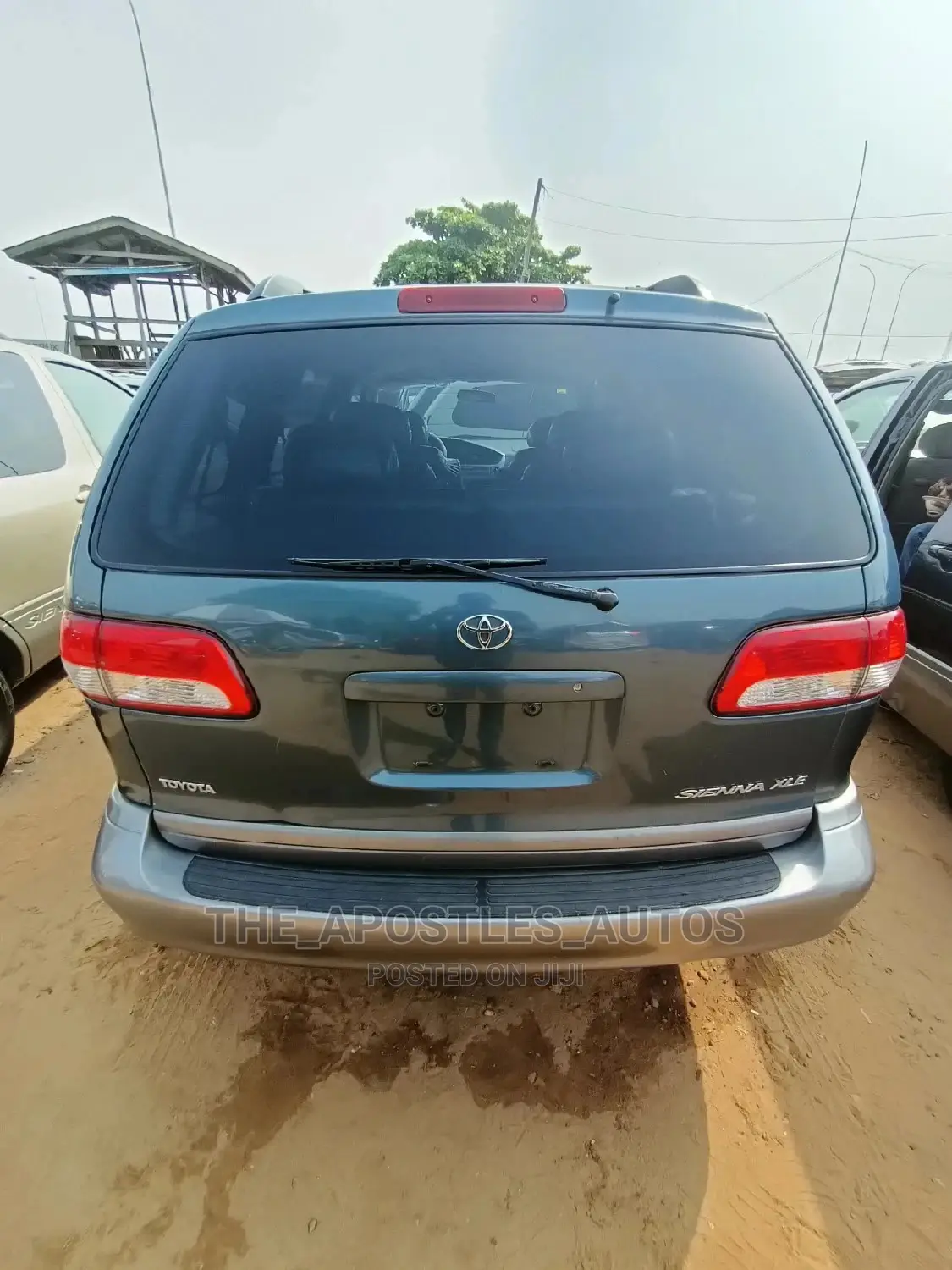 Toyota Sienna 2002 Blue