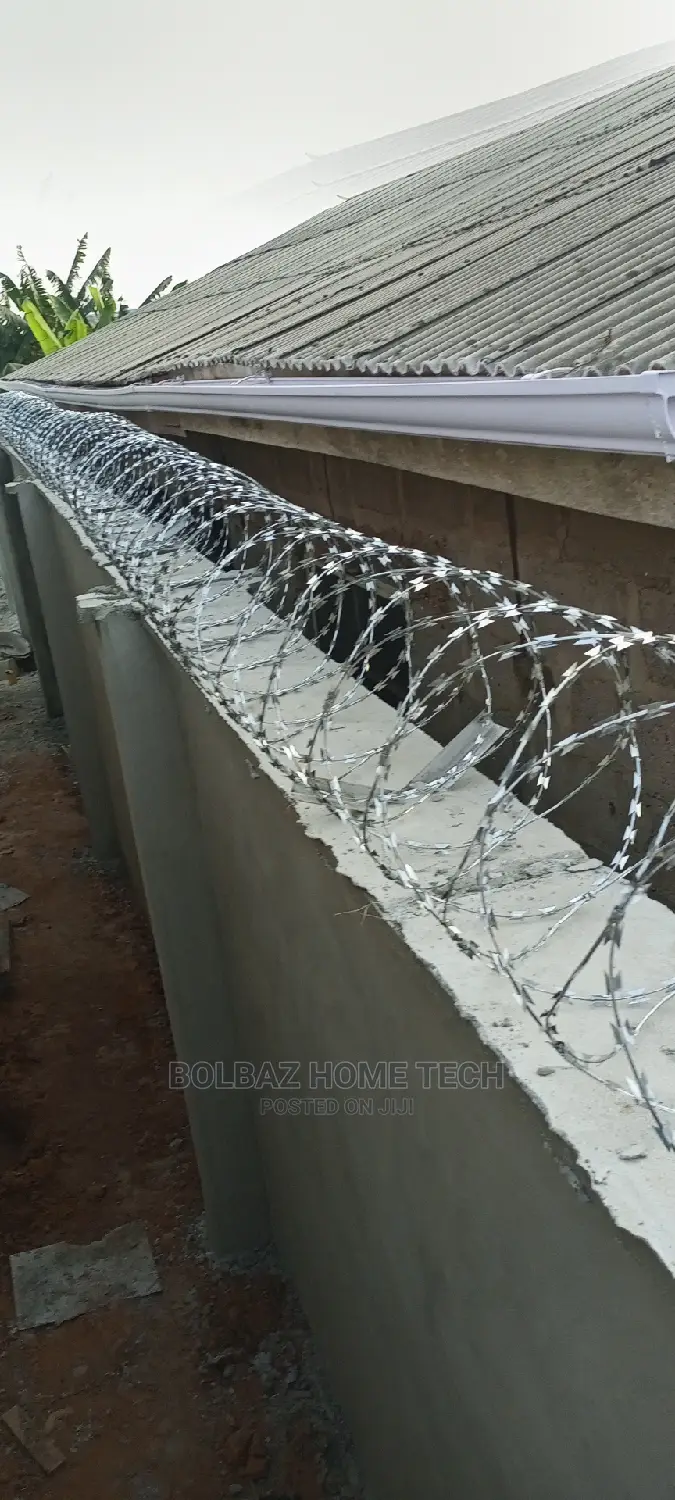 Barb Wire; Pure Galvanized