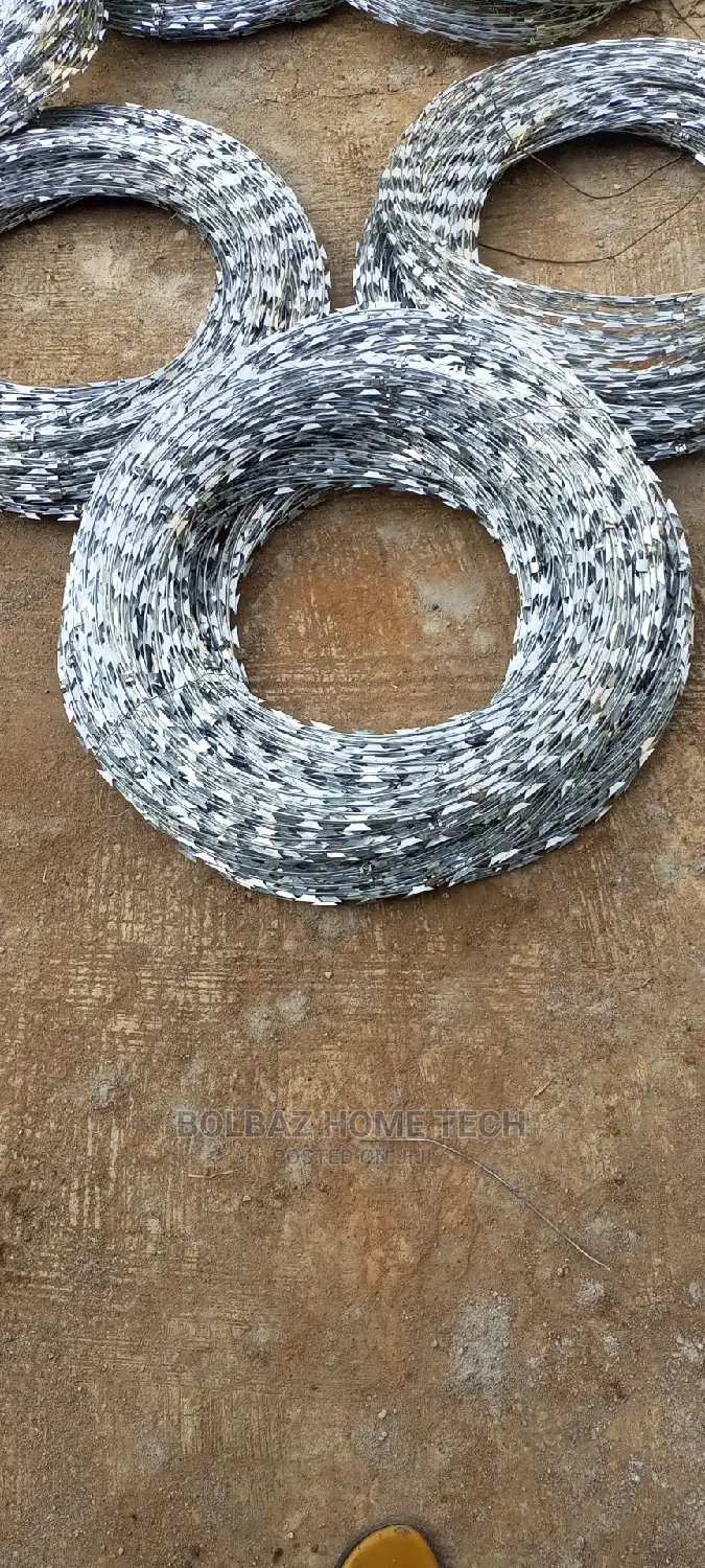 Barb Wire; Pure Galvanized