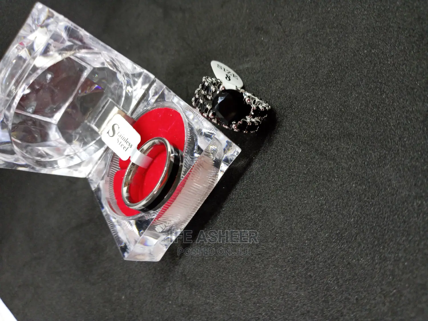TLC Couples Black Set of Wedding Ring in a Box - Black