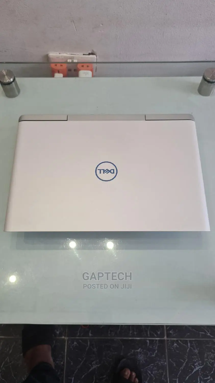 Laptop Dell G7 15 7590 16GB Intel Core I7 SSHD (Hybrid) 1.5T