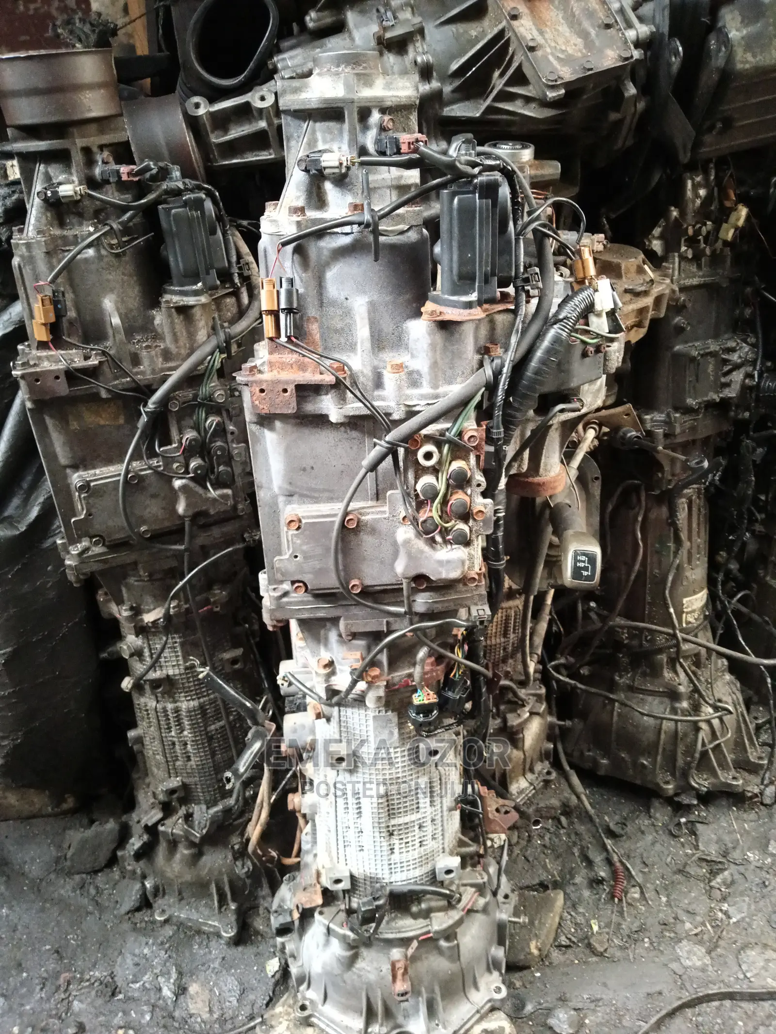 Mitsubishi Pajero Gearbox 10 Pin 2005/2010 Model