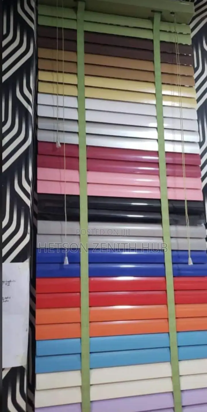 Standard Venetian Blinds