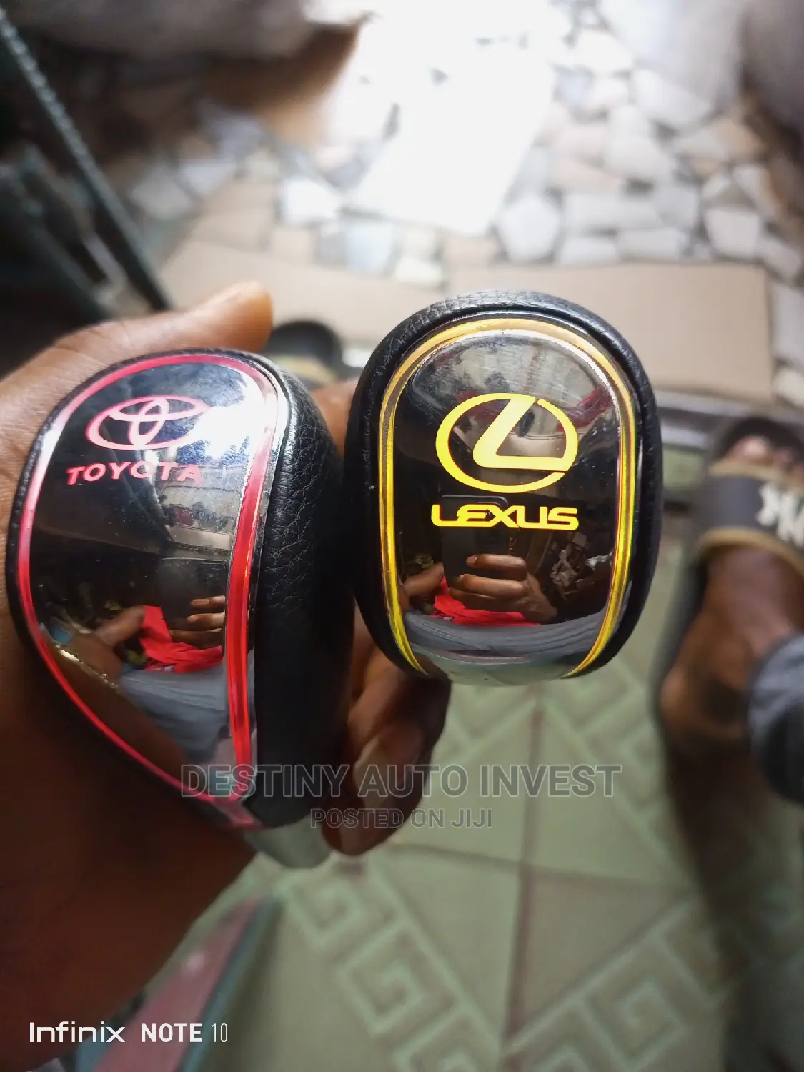 Dynamic Colour Changing Gear Nob for Toyota Cars and Lexus