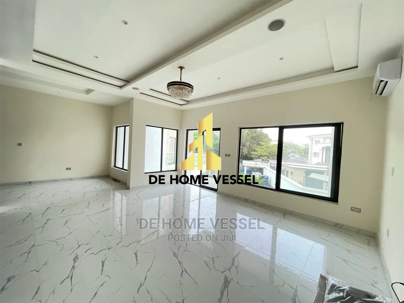 4bdrm Townhouse/Terrace in Banana Island for Sale