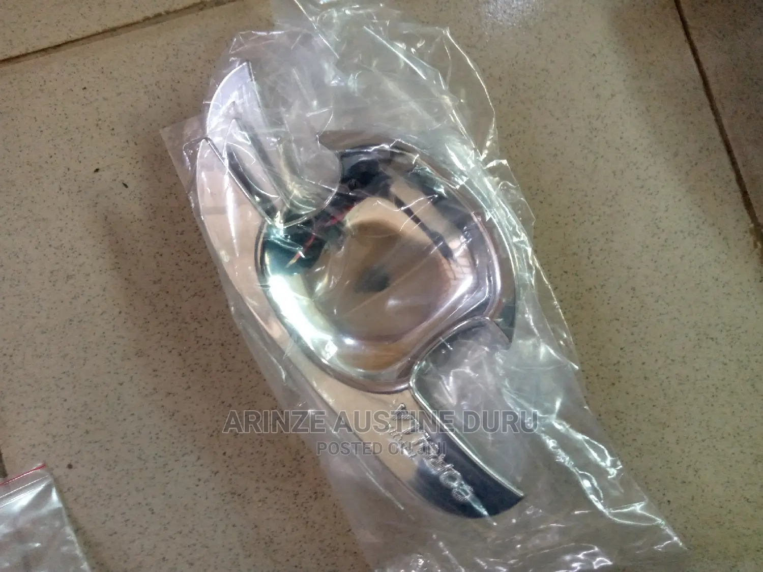 Toyota Chrome Handle Bowl Cover