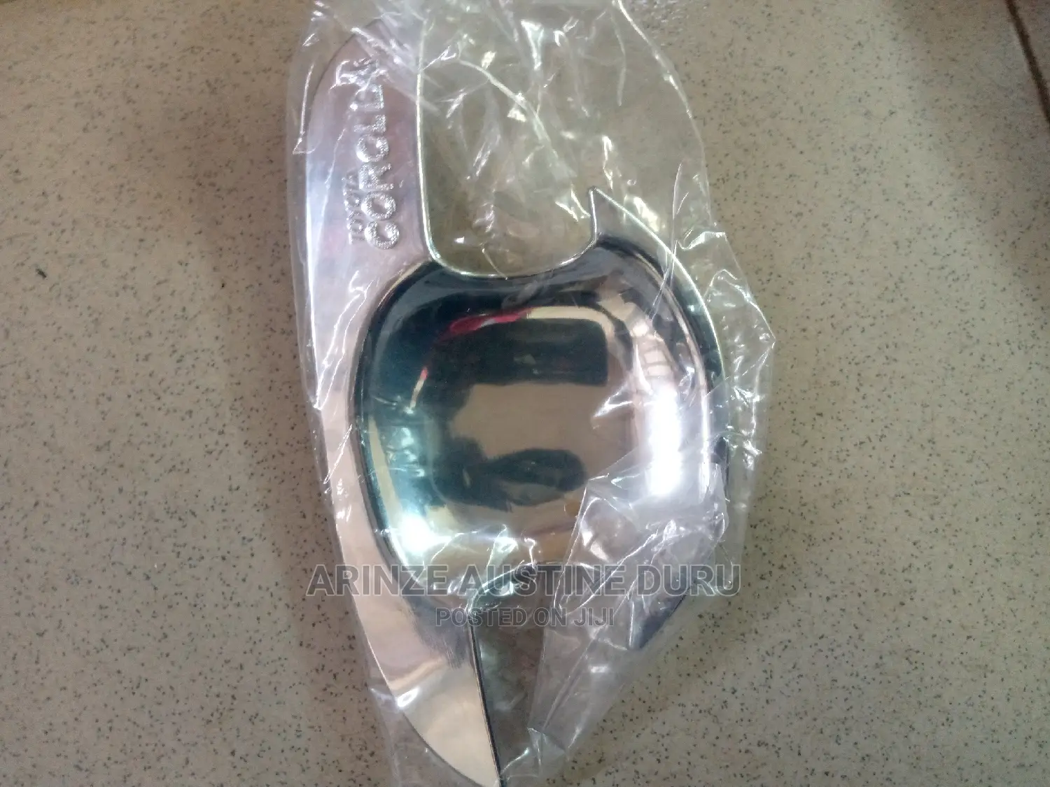 Toyota Chrome Handle Bowl Cover