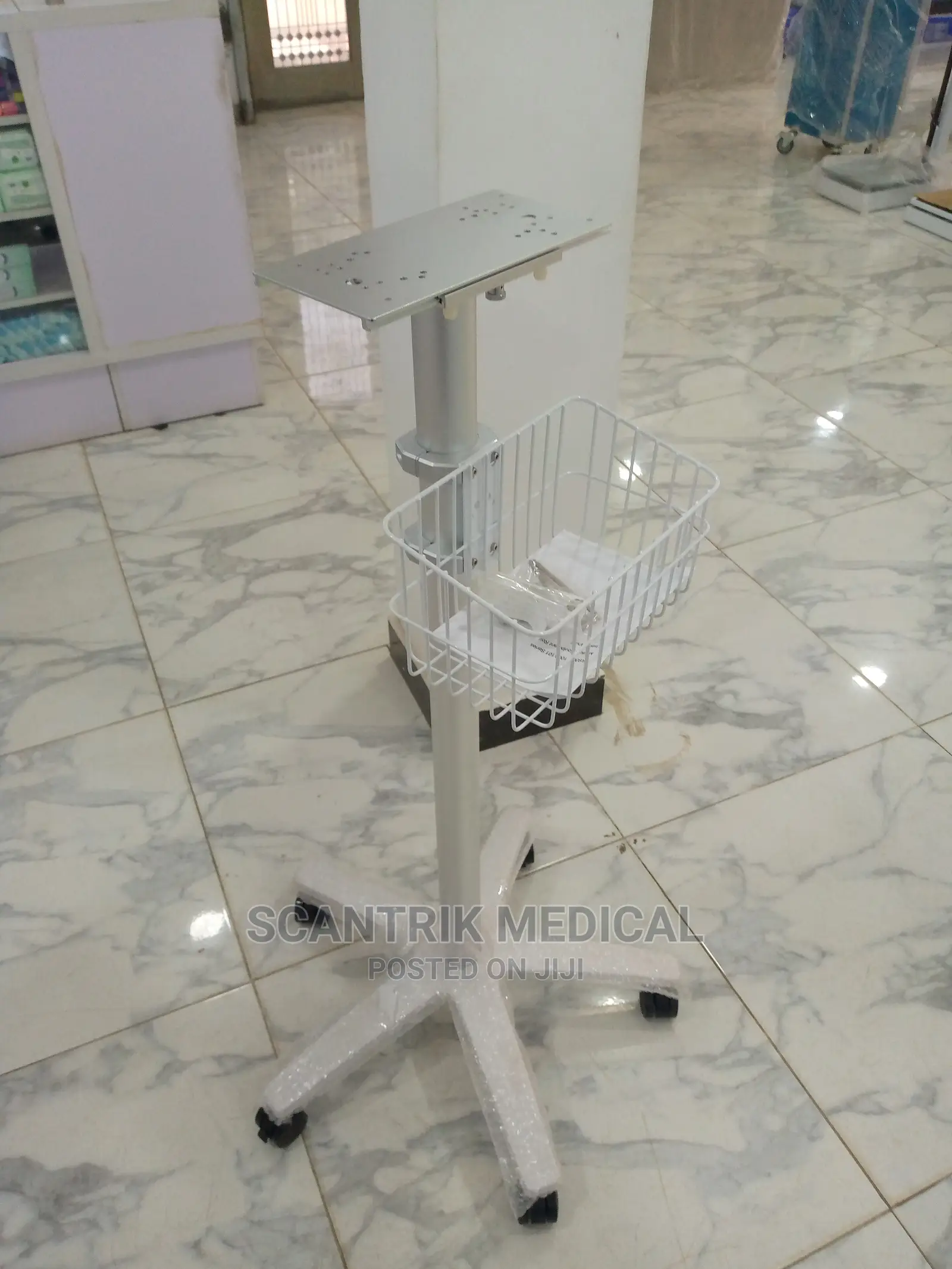Patient Monitor Stand / Mobile Trolley