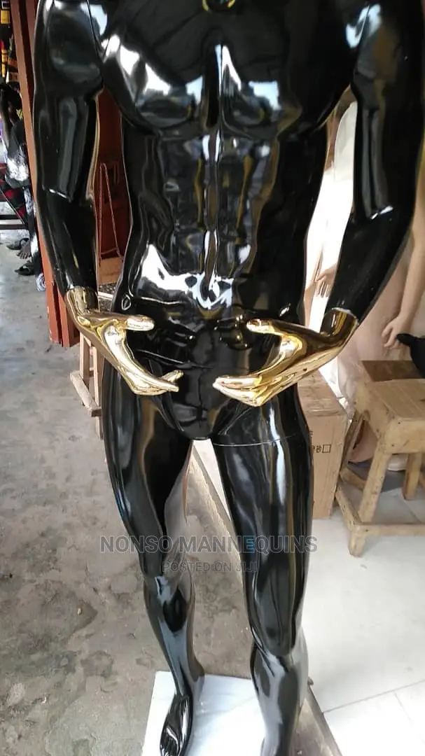 Fibre Huge Male Glossy Black Gold Display Luxury Manequin