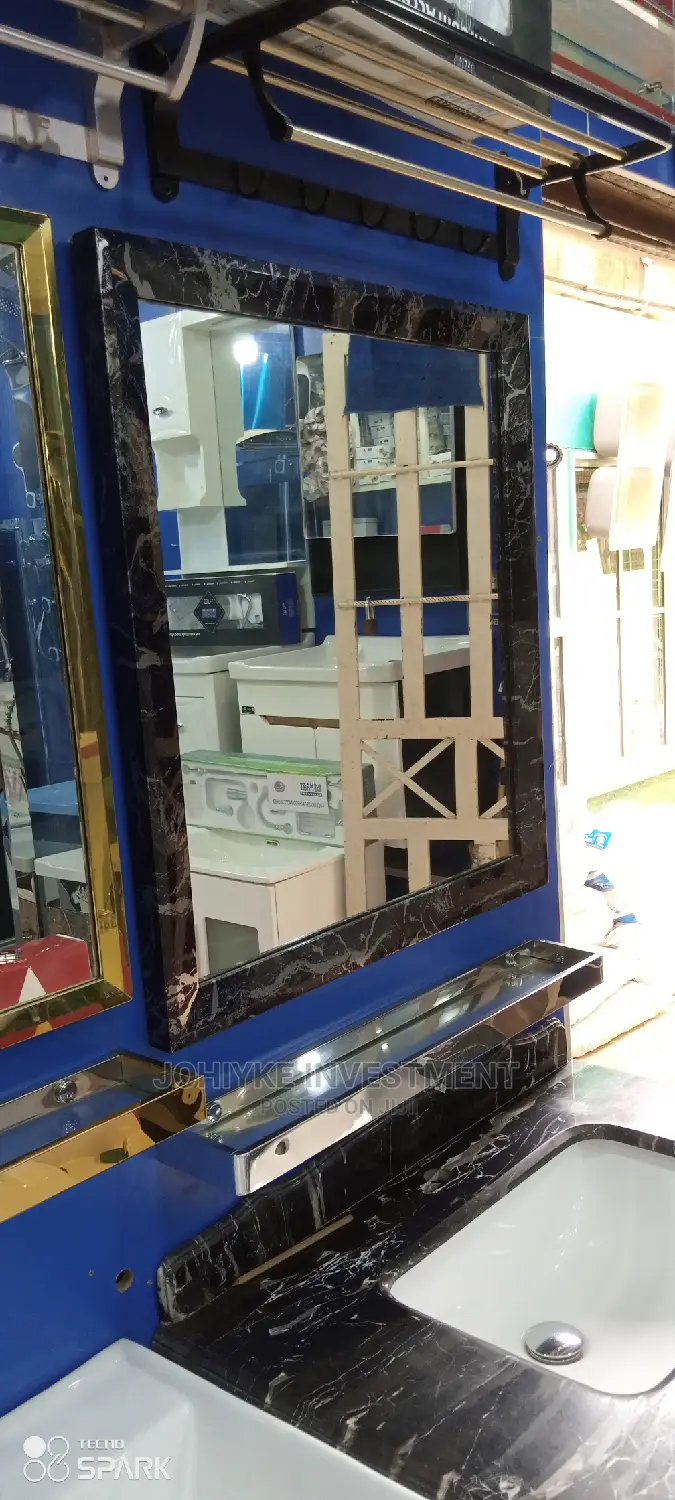 High Quality Bedroom Wall Mirror