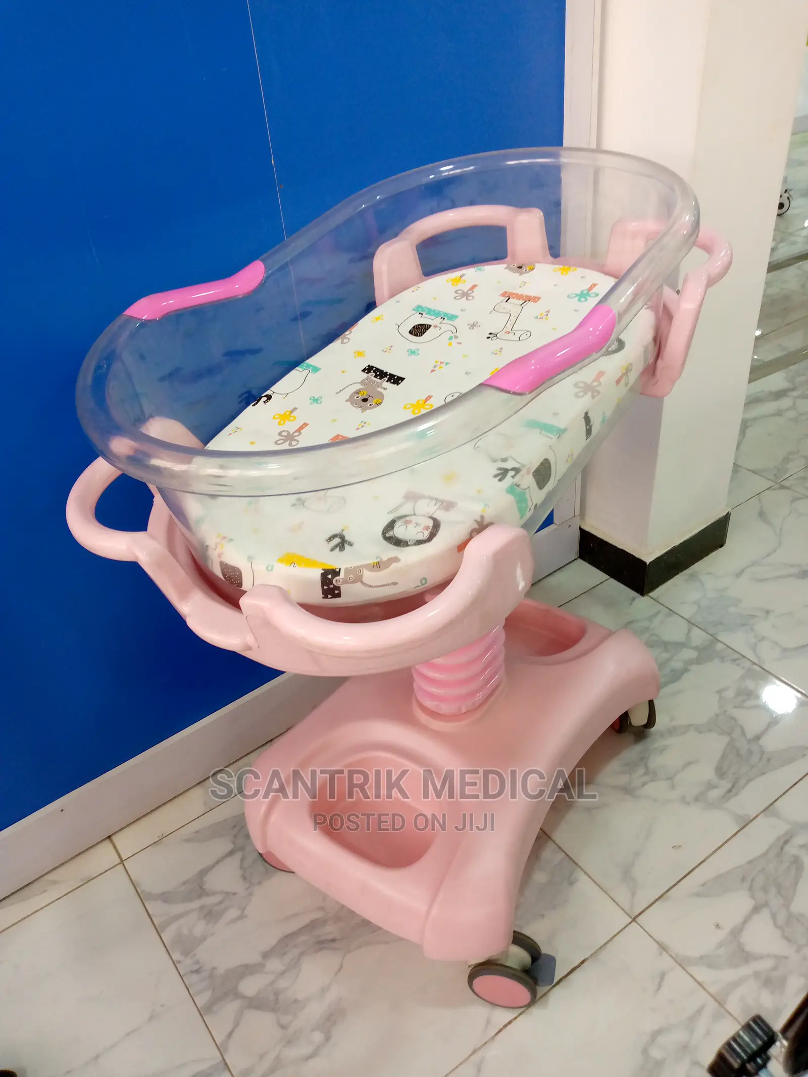 Hospital Infant Newborn Baby Bed Crib