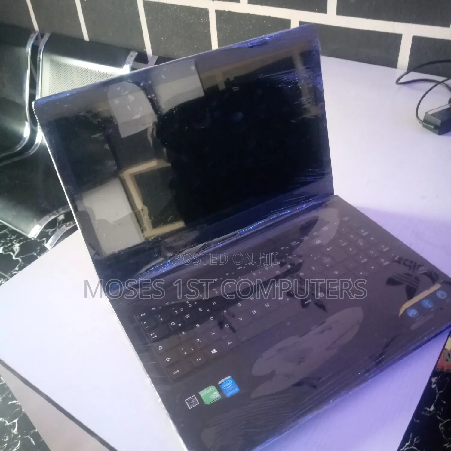 New Laptop Lenovo Chromebook C630 4GB Intel HDD 1T