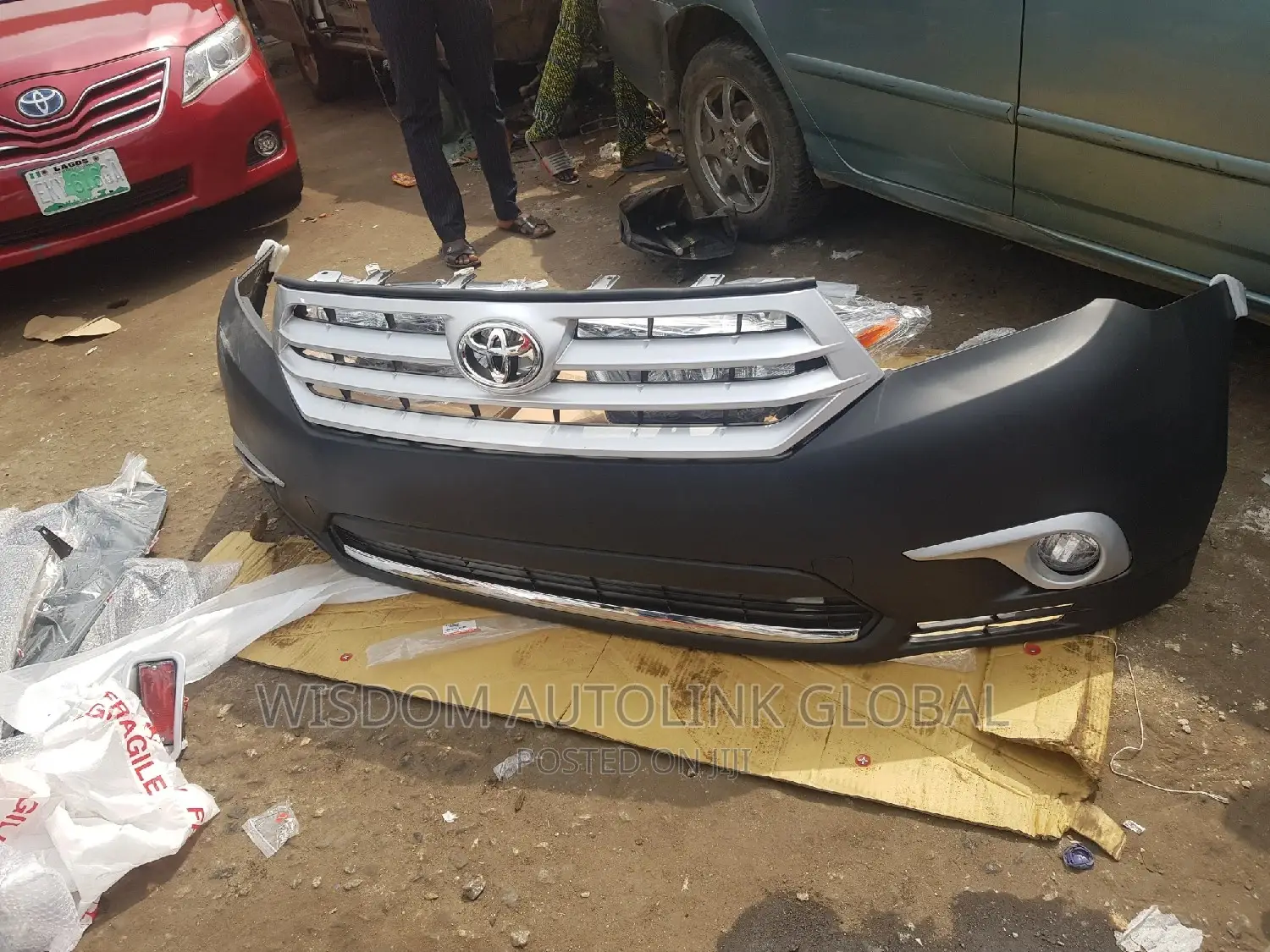 Complete Front Bumper for Toyota Highlander 2012/13