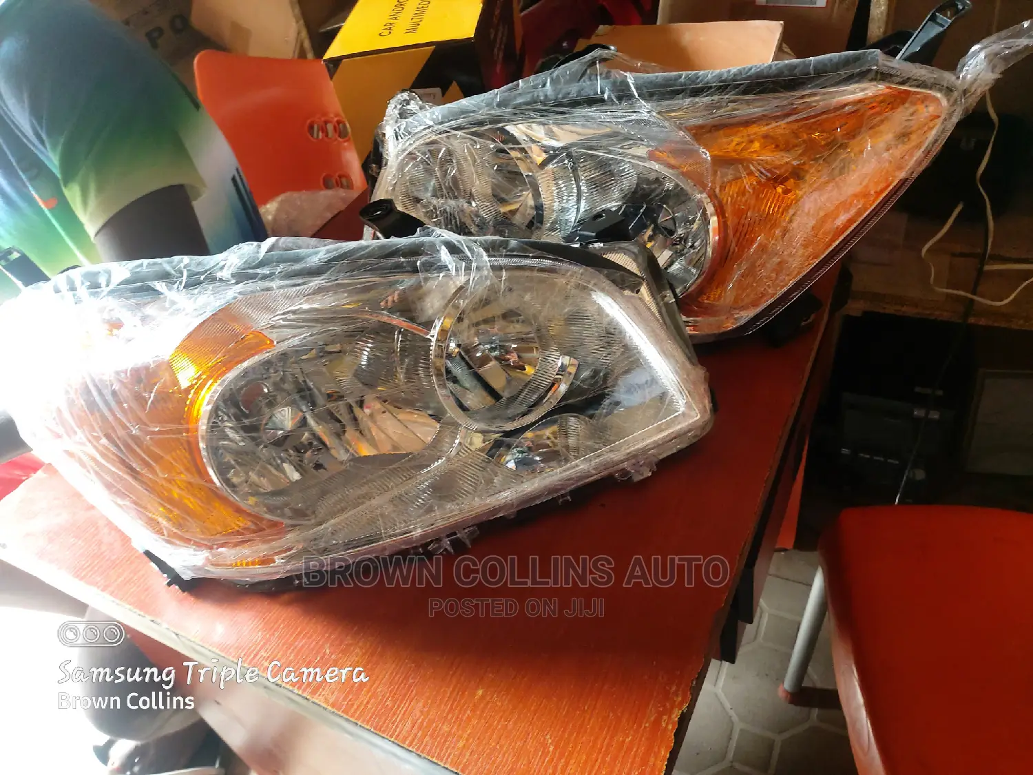 Headlight Toyota Rav4 2010/2012