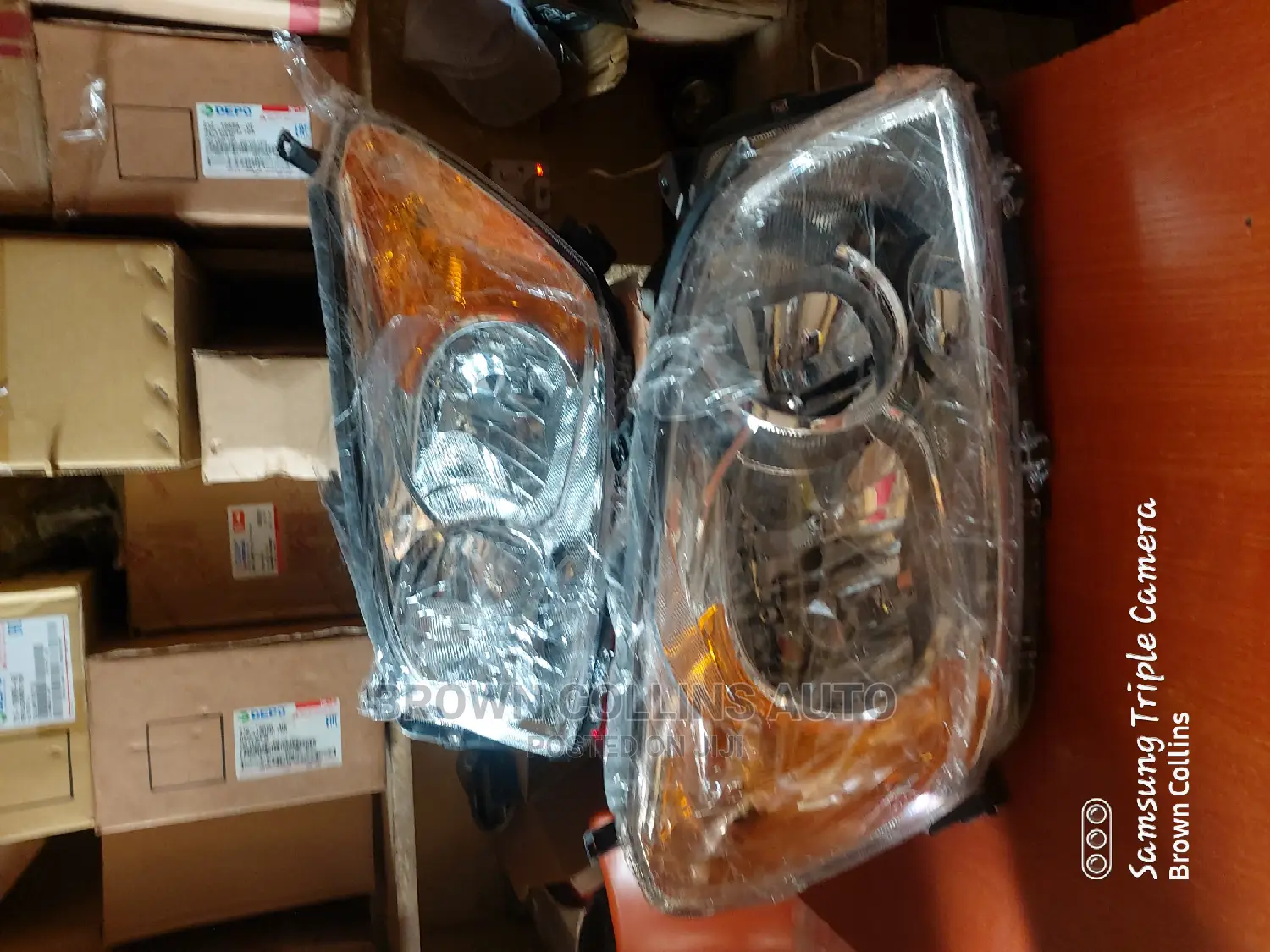 Headlight Toyota Rav4 2010/2012