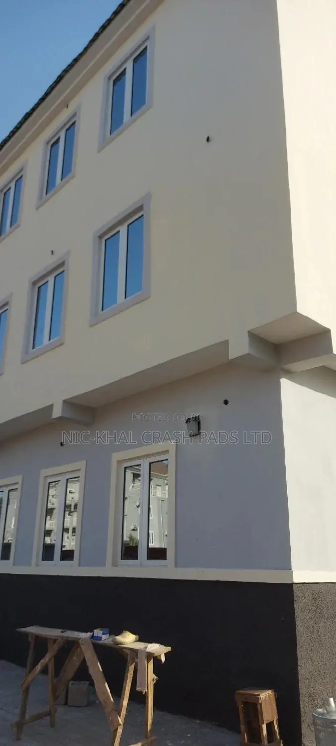 3bdrm Block of Flats in Jahi for Rent