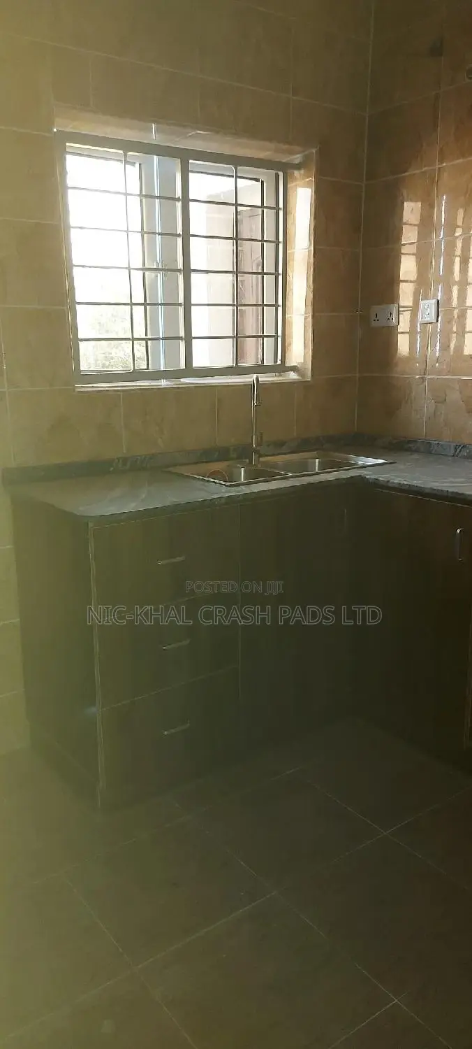 3bdrm Block of Flats in Jahi for Rent