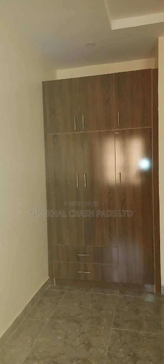 3bdrm Block of Flats in Jahi for Rent