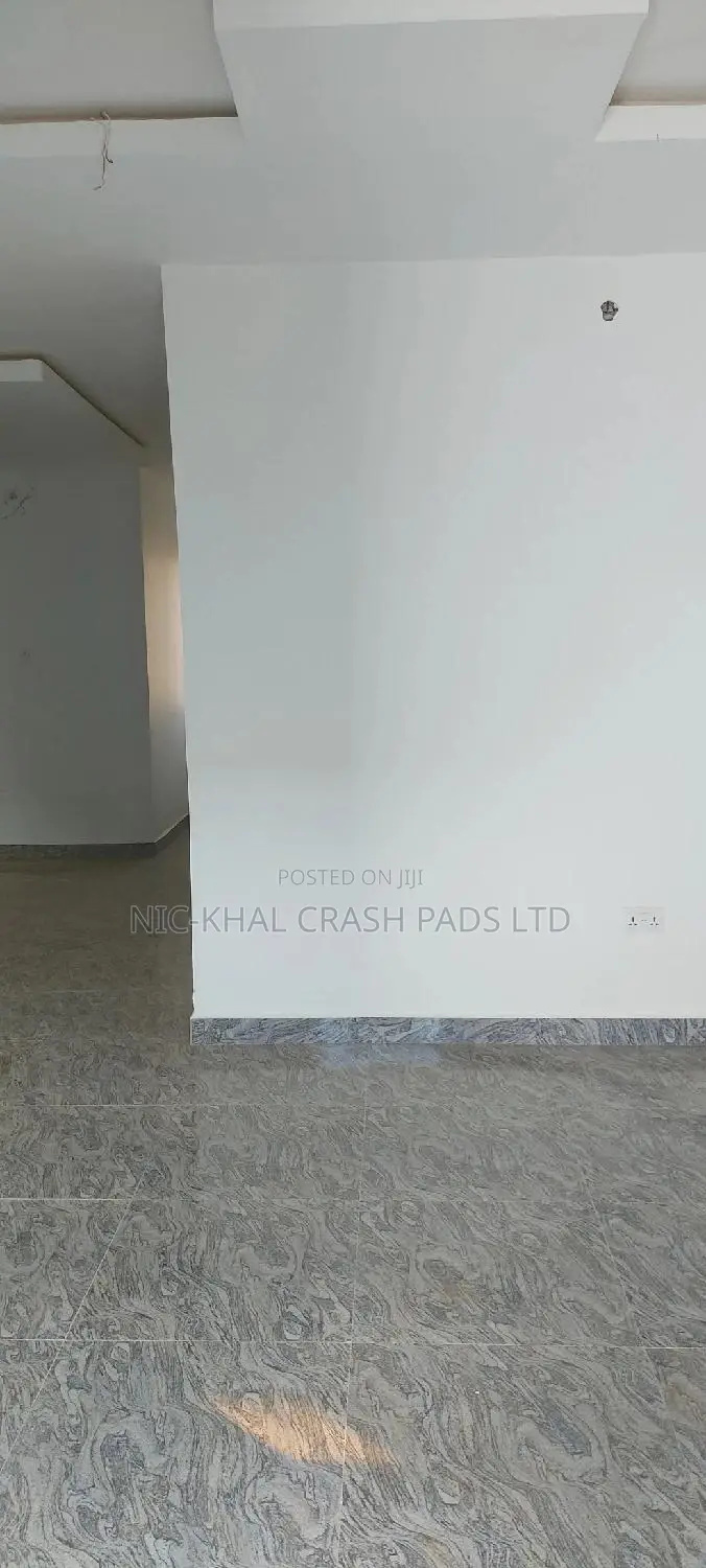 3bdrm Block of Flats in Jahi for Rent
