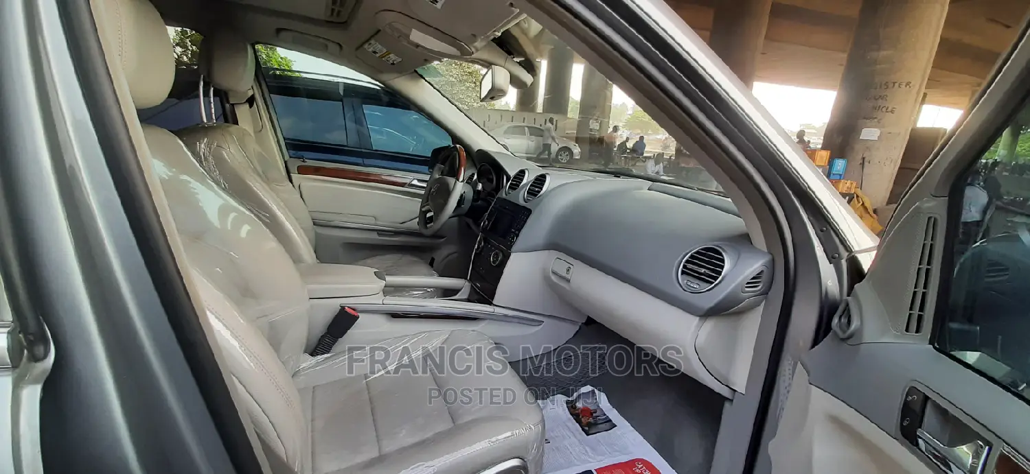 Mercedes-Benz M Class ML 350 4Matic 2011 Gray