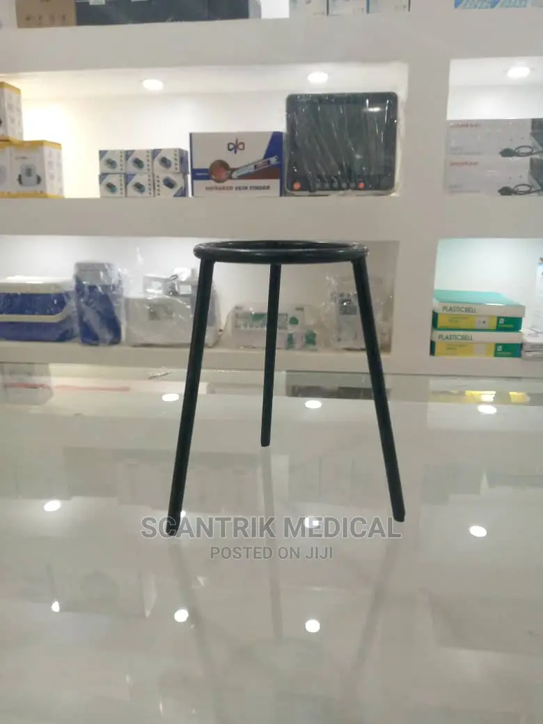 Laboratory Tripod Stand