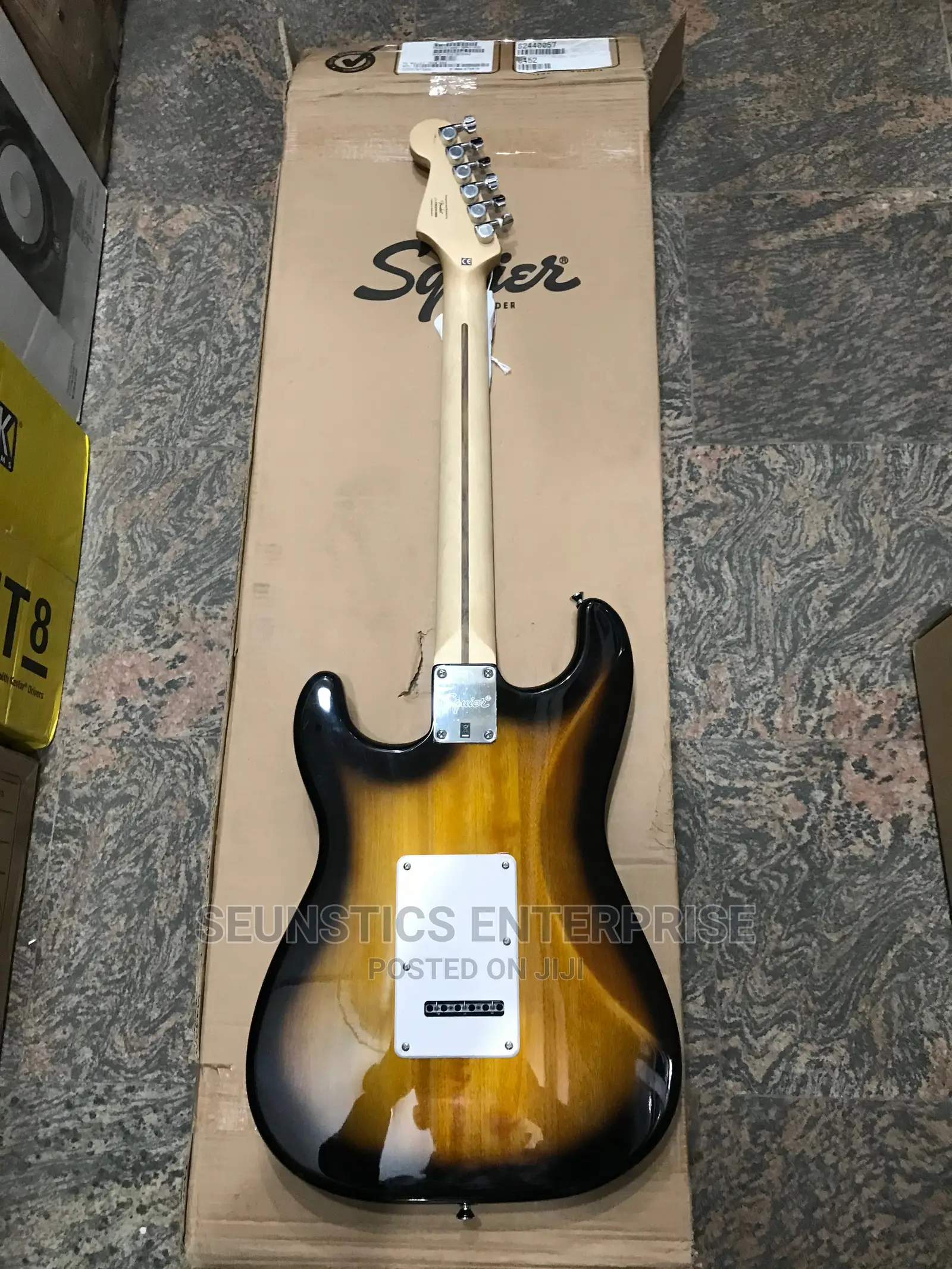 Squier Guitar Stratocaster by Fender