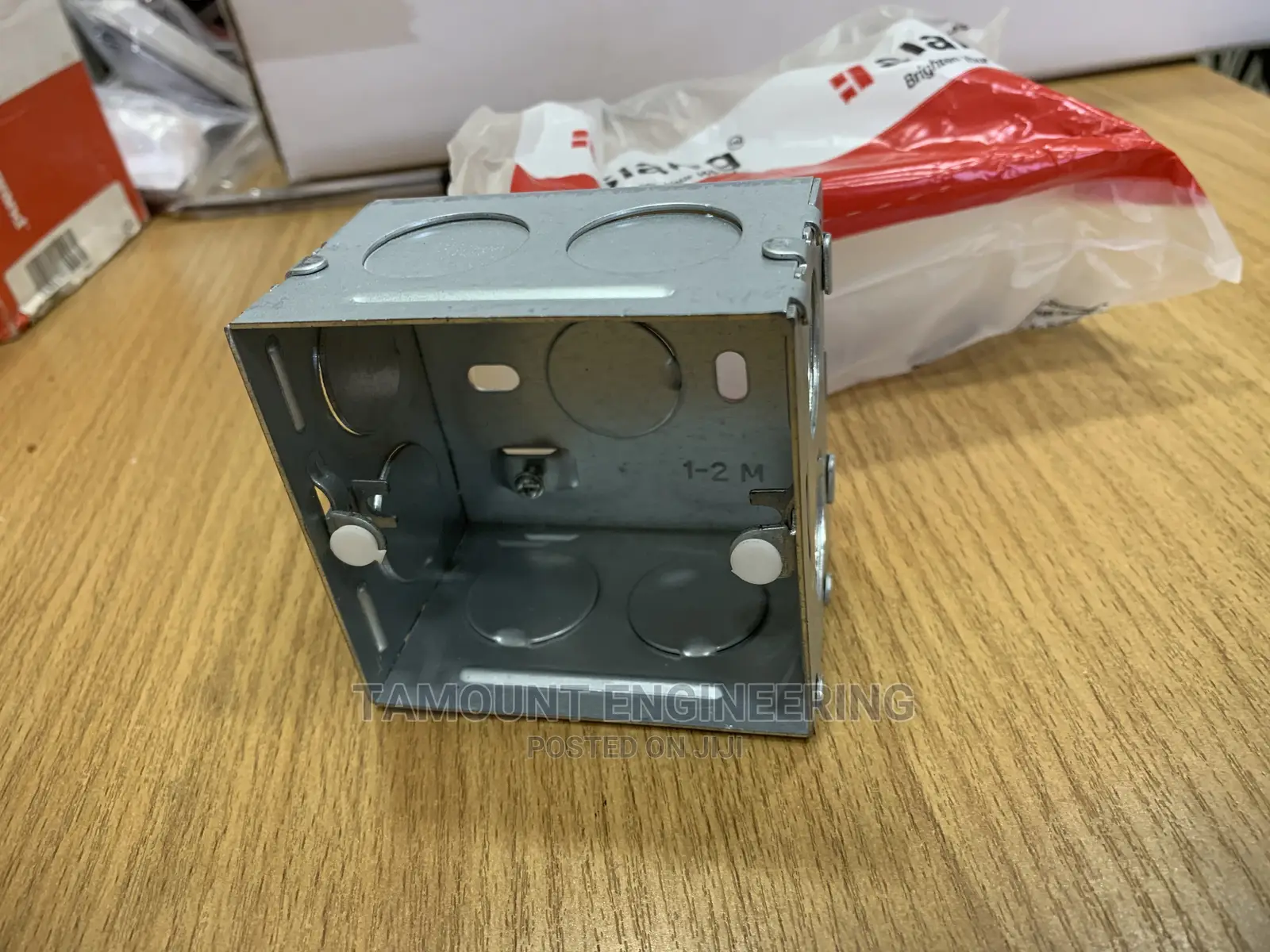 3x3 Gi Pattress Box Knockout Box