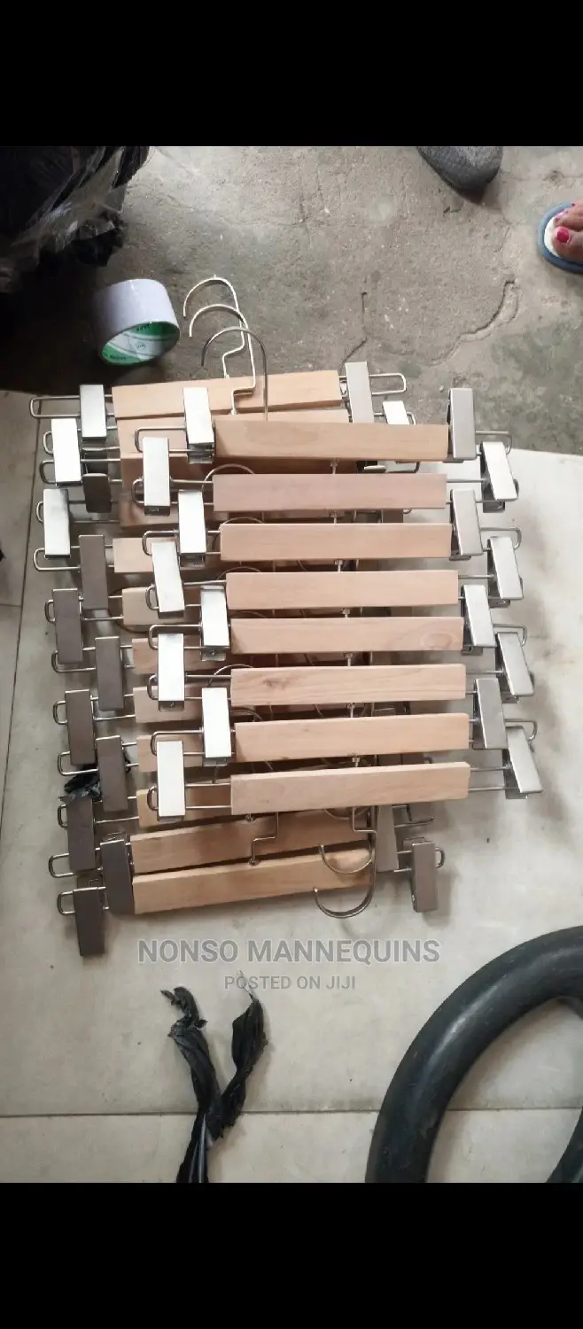 Quality Wooden Clip Hangers