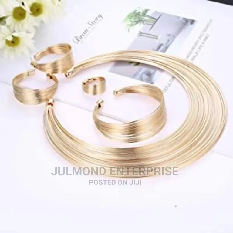 Bib Choker Necklaces for Women