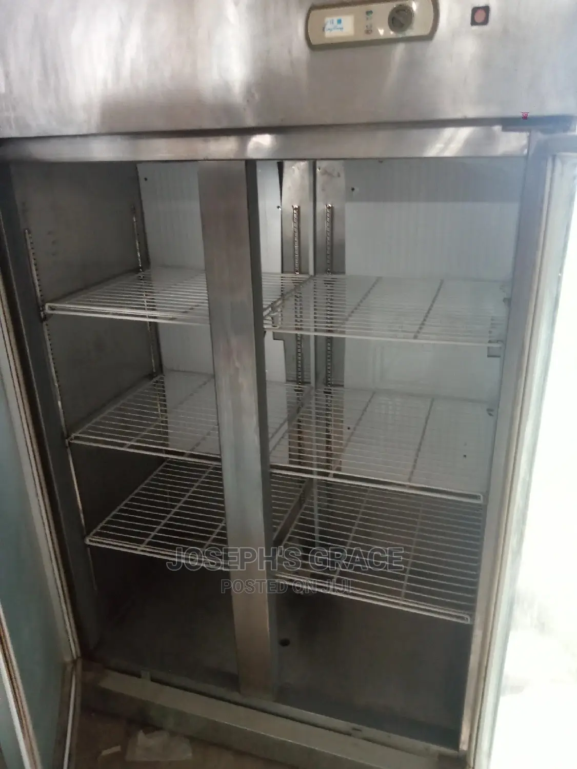 (304) Stainless Industrial Ciller Fridge.