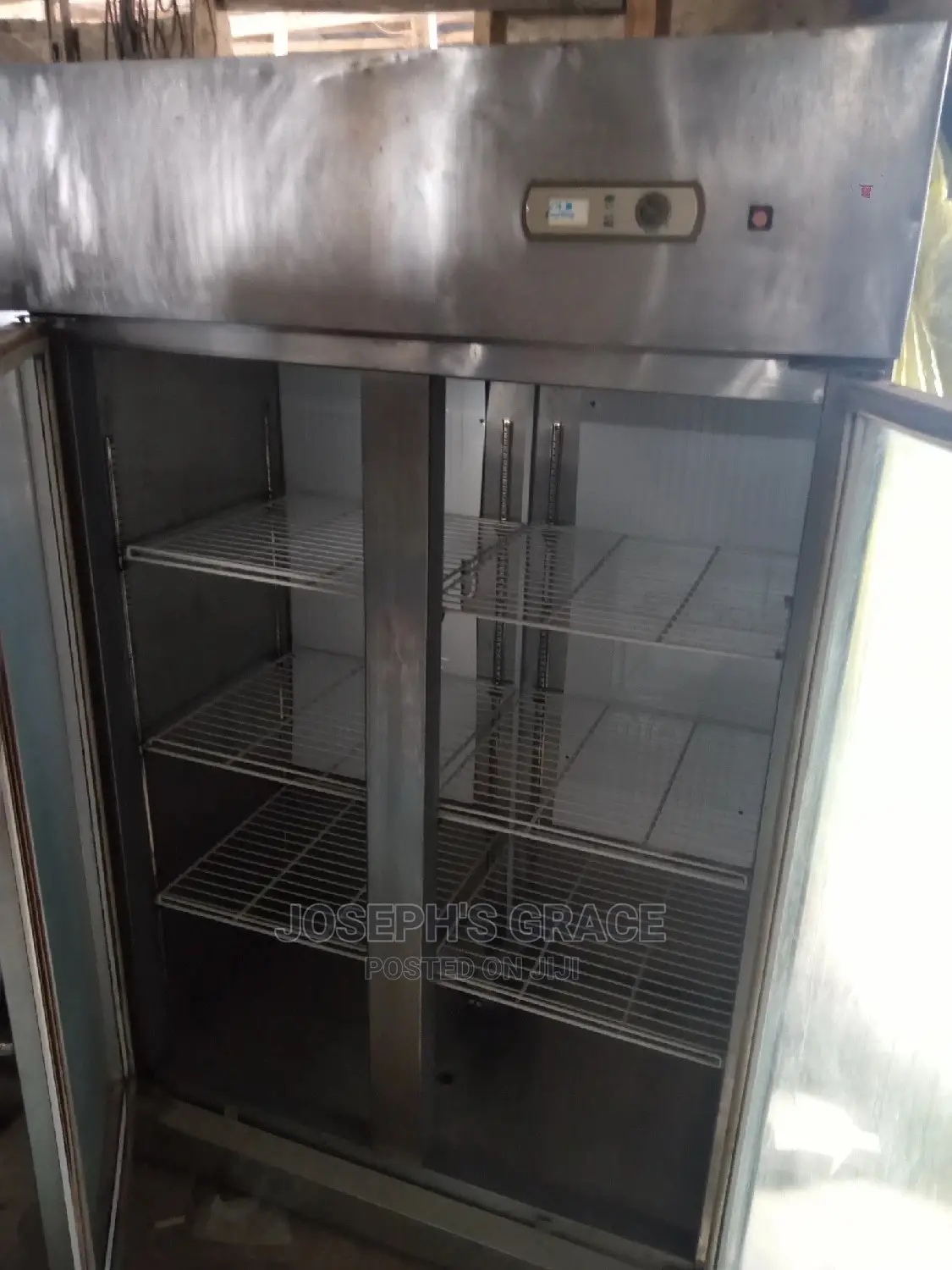 (304) Stainless Industrial Ciller Fridge.