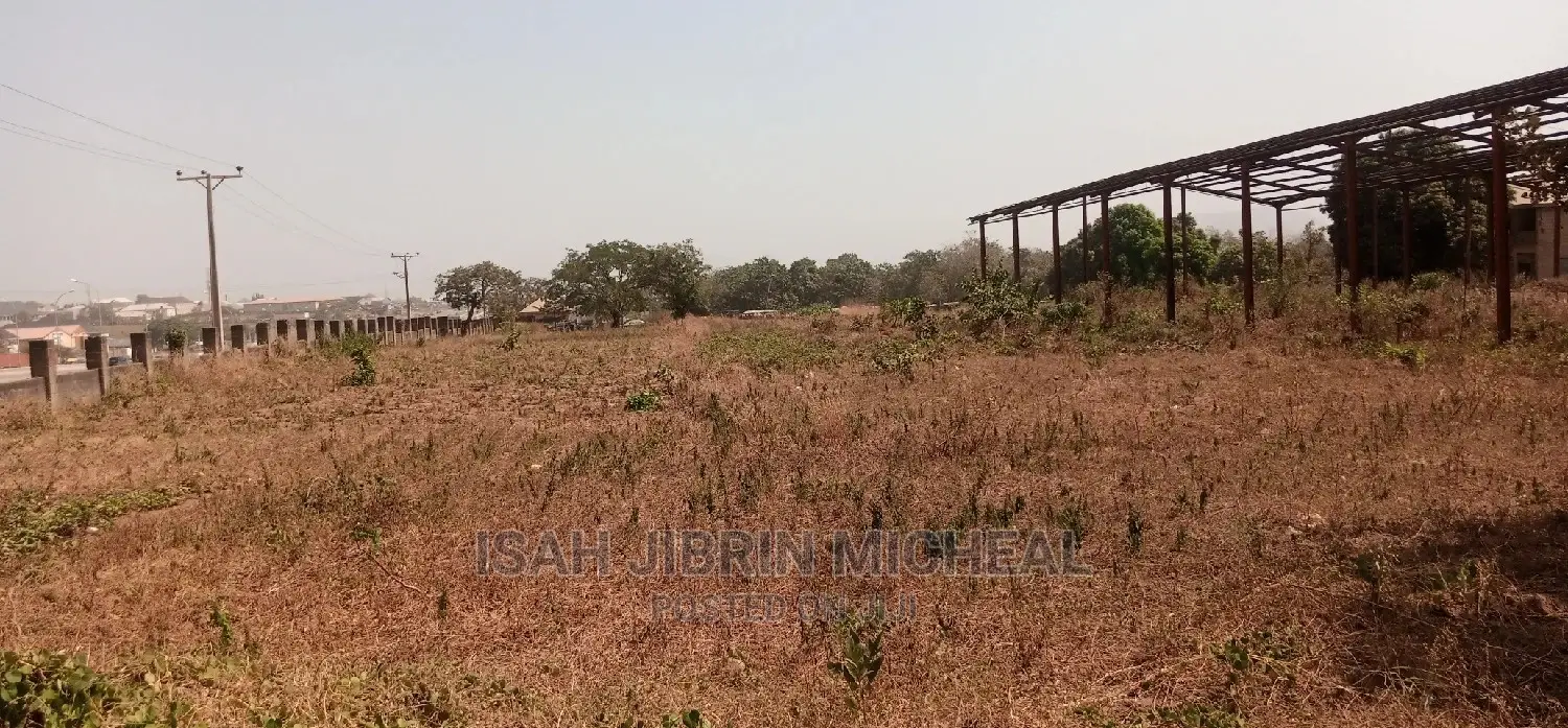 Factory Warehouse and Large Land Space for Sale