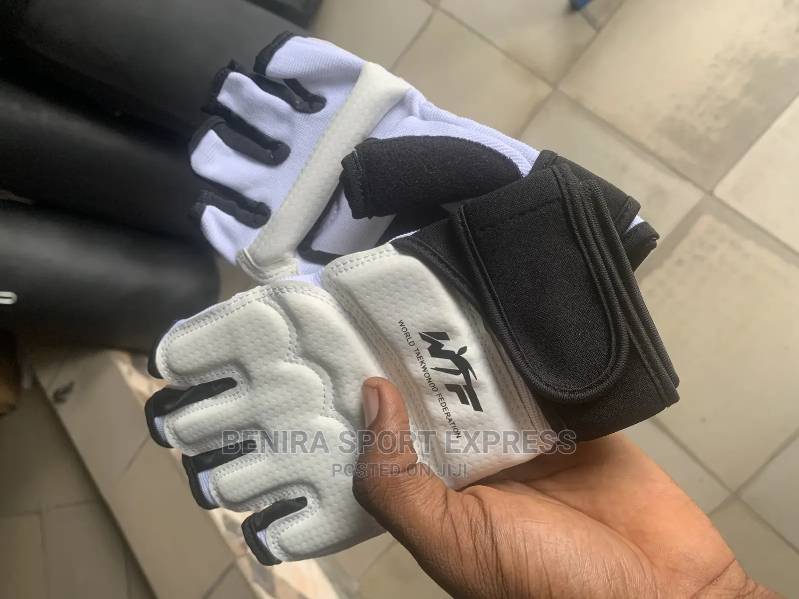 Taekwondo Gloves With Different Sizes