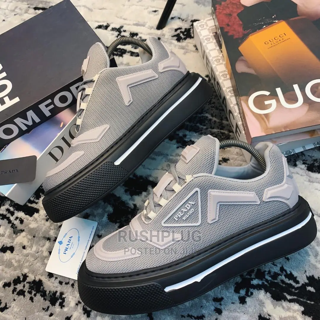 Prada Prax 1 Macro Grey Snks