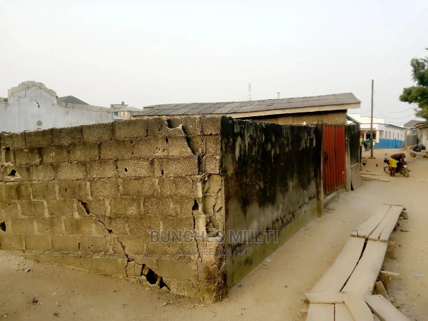 10bdrm Bungalow in Ketu-Alapere for sale