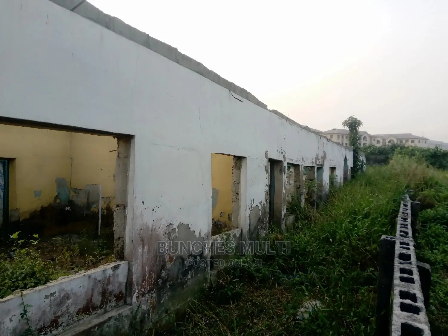 10bdrm Bungalow in Ketu-Alapere for sale