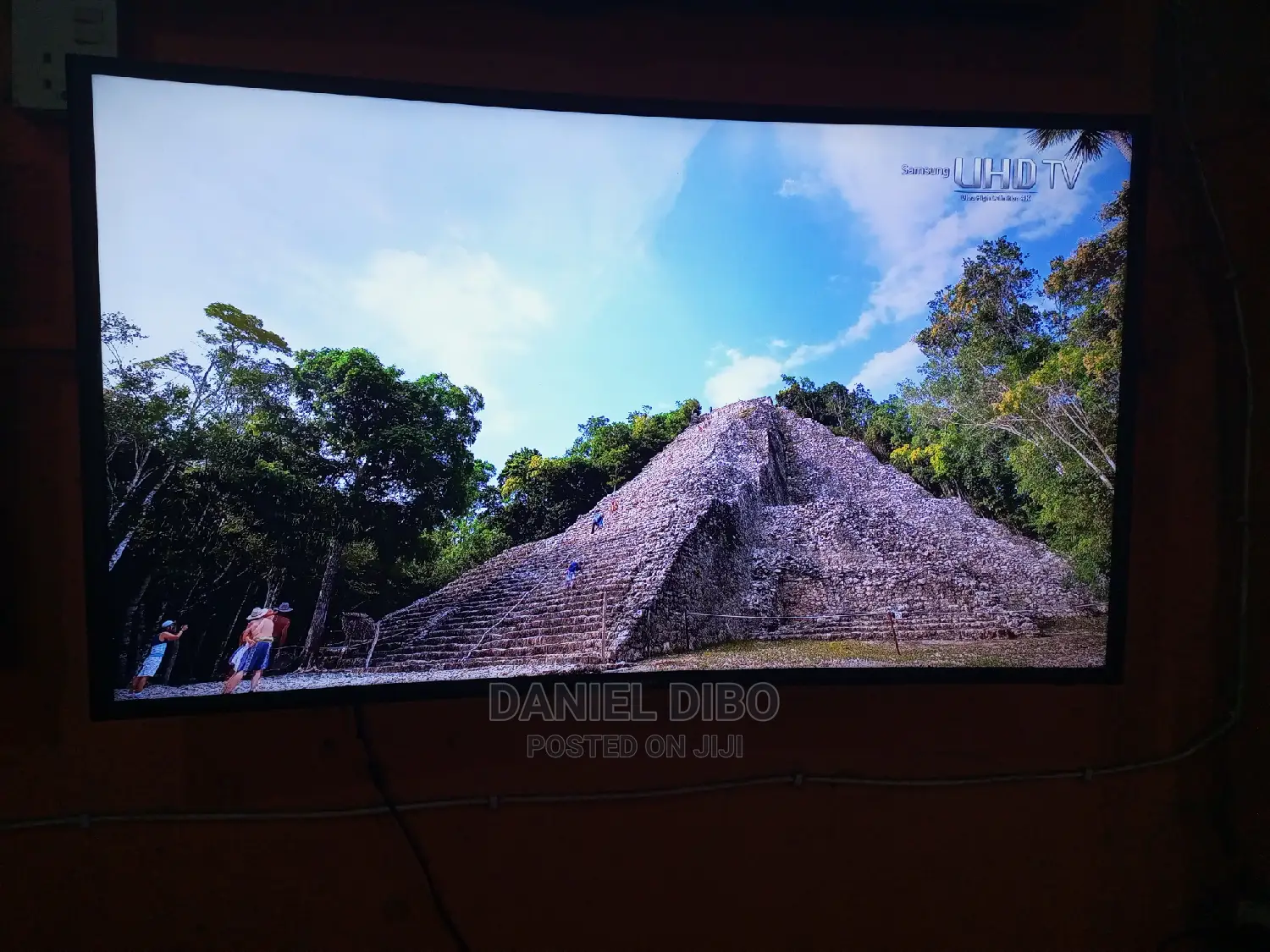 Samsung Smart TV 50 Inches
