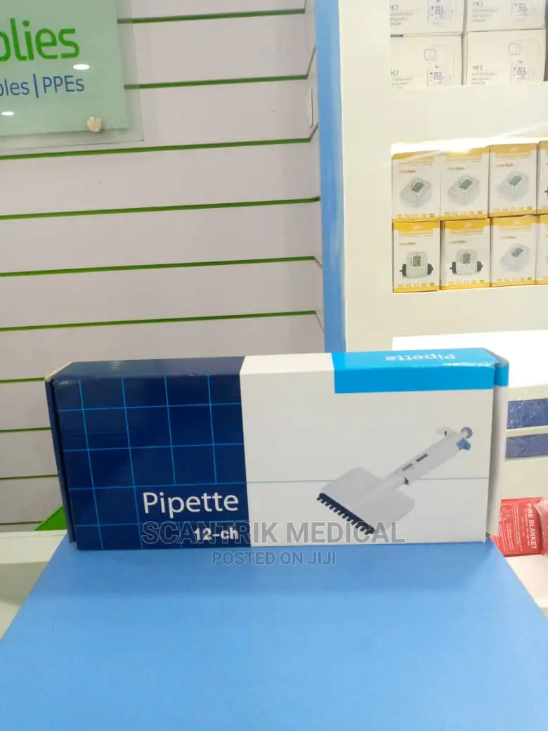Laboratory 12 Channel Transfer Pipette