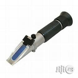 Refractometer