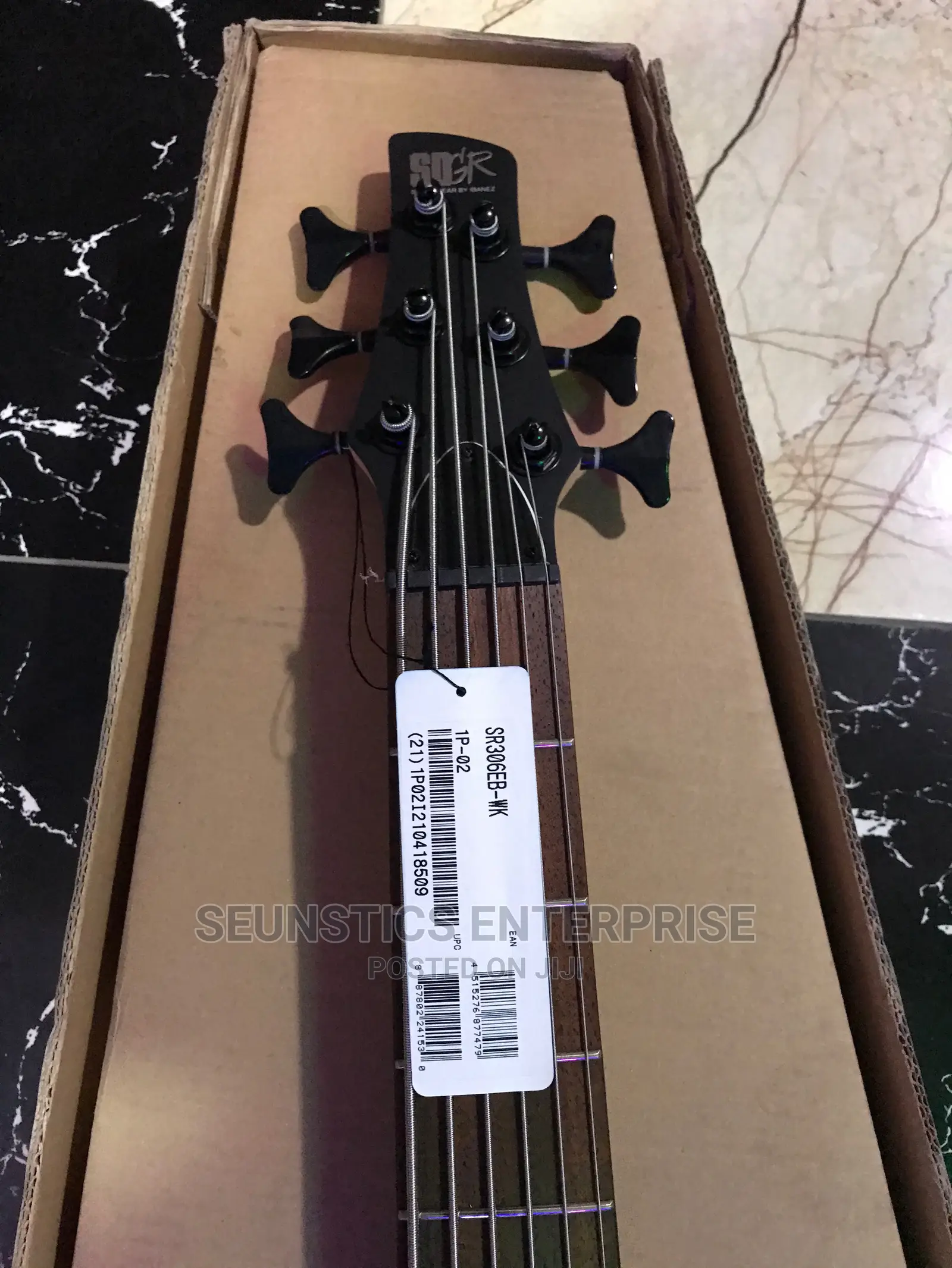 Ibanez SR306EB Active Six Strings Bass Guitar