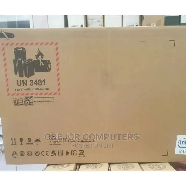 New Laptop HP 14-Dq1025cl 8GB Intel Core I3 HDD 1T