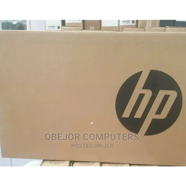New Laptop HP 14-Dq1025cl 8GB Intel Core I3 HDD 1T