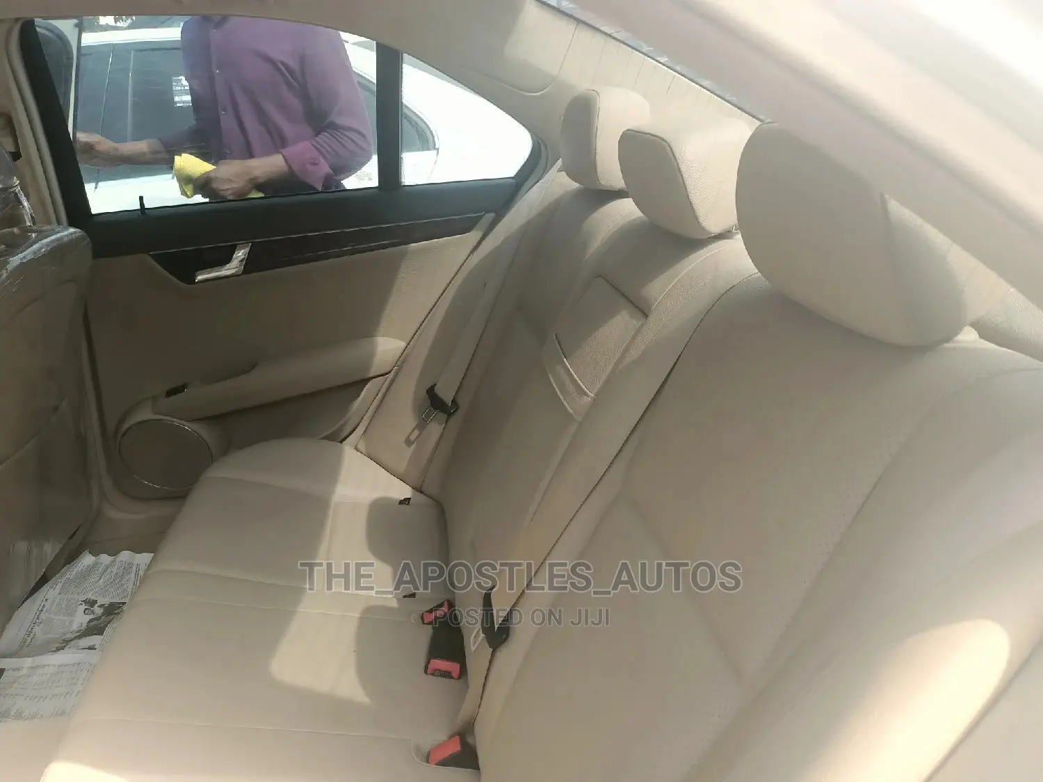 Mercedes-Benz C300 2010 White