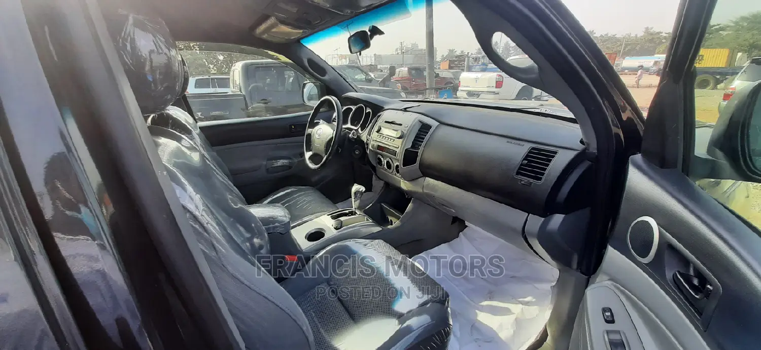 Toyota Tacoma 2007 Black