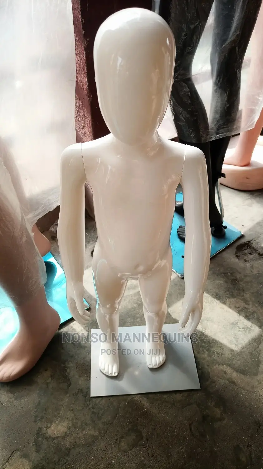 Age 1 to 3 Years Glossy White Faceless Kiddies Mannequin