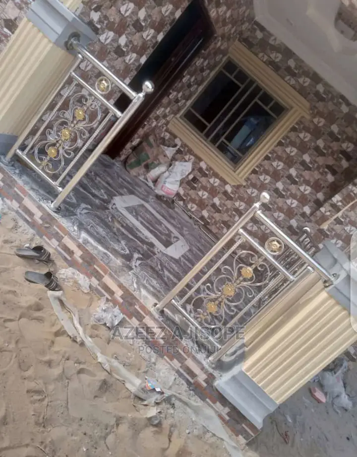 Stainless Steel Entrance Design
