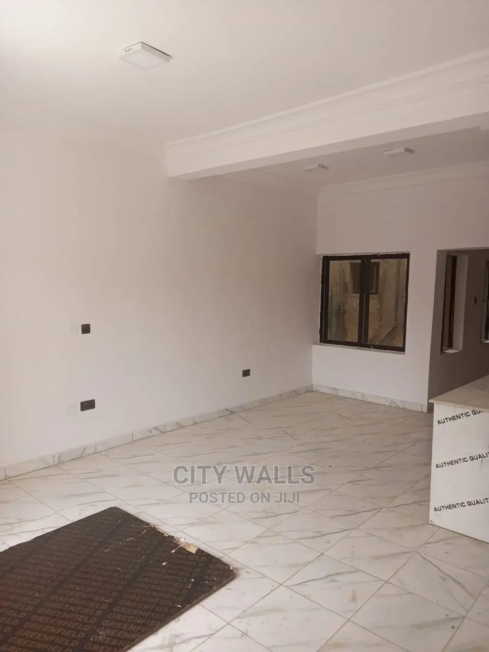 2bdrm Block of Flats in Bera Estate, Chevron for rent