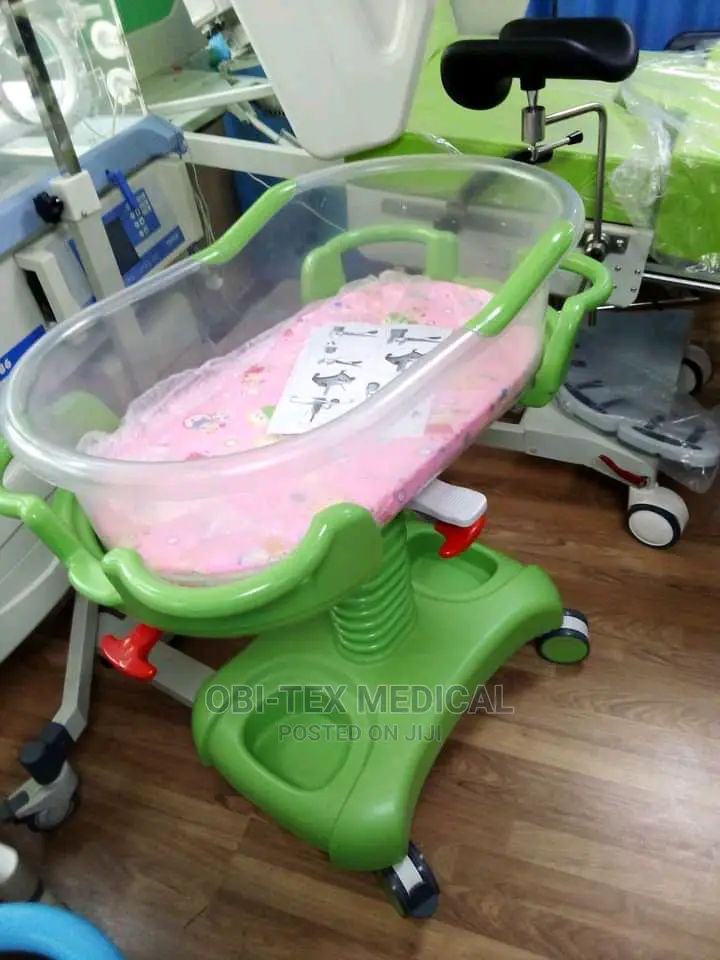 Medical Baby Cot